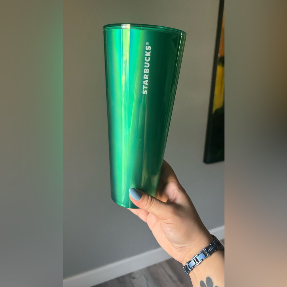 Green holiday cup